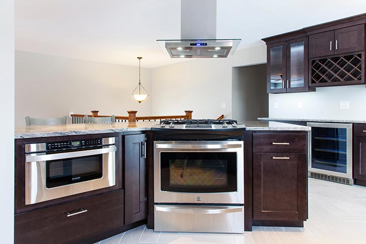 Dartmouth Dark Sable Kitchen